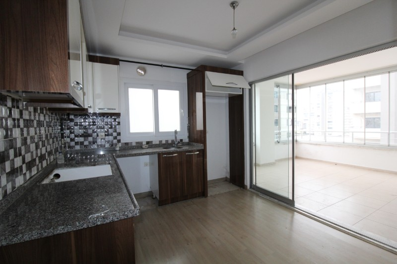 ASLAN'DAN KÜLTÜR MERKEZİ CİV. DOĞALGAZLI BAĞIMSIZ MUTFAK 2+1