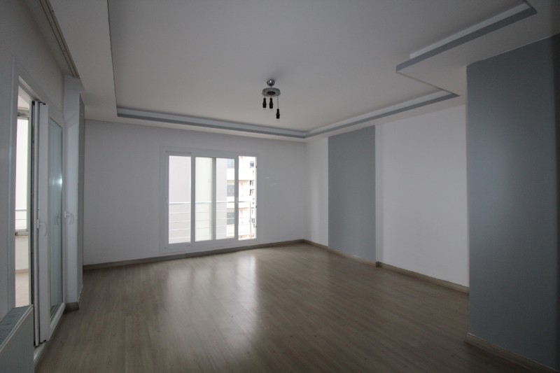 ASLAN'DAN KÜLTÜR MERKEZİ CİV. DOĞALGAZLI BAĞIMSIZ MUTFAK 2+1