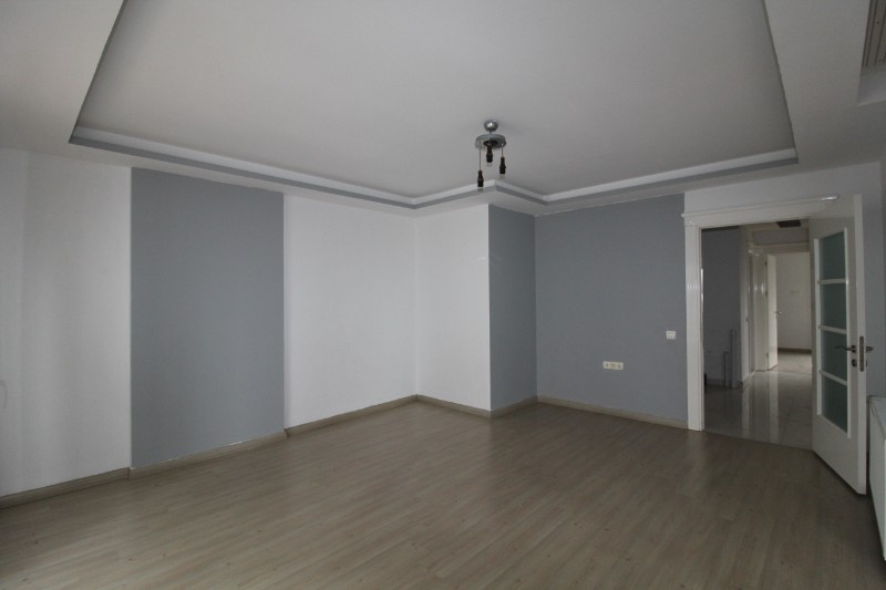 ASLAN'DAN KÜLTÜR MERKEZİ CİV. DOĞALGAZLI BAĞIMSIZ MUTFAK 2+1