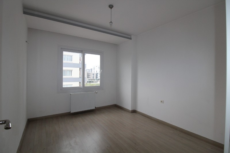 ASLAN'DAN KÜLTÜR MERKEZİ CİV. DOĞALGAZLI BAĞIMSIZ MUTFAK 2+1