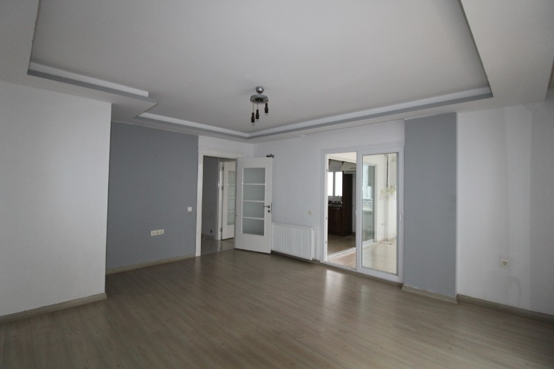 ASLAN'DAN KÜLTÜR MERKEZİ CİV. DOĞALGAZLI BAĞIMSIZ MUTFAK 2+1