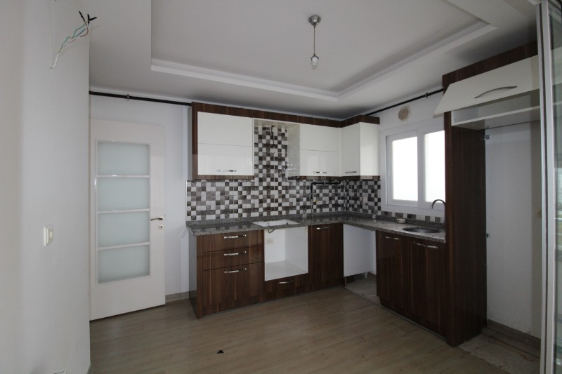 ASLAN'DAN KÜLTÜR MERKEZİ CİV. DOĞALGAZLI BAĞIMSIZ MUTFAK 2+1