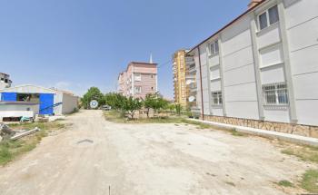 MÜSTAKİL 3 KATA İMARLI ARSA 