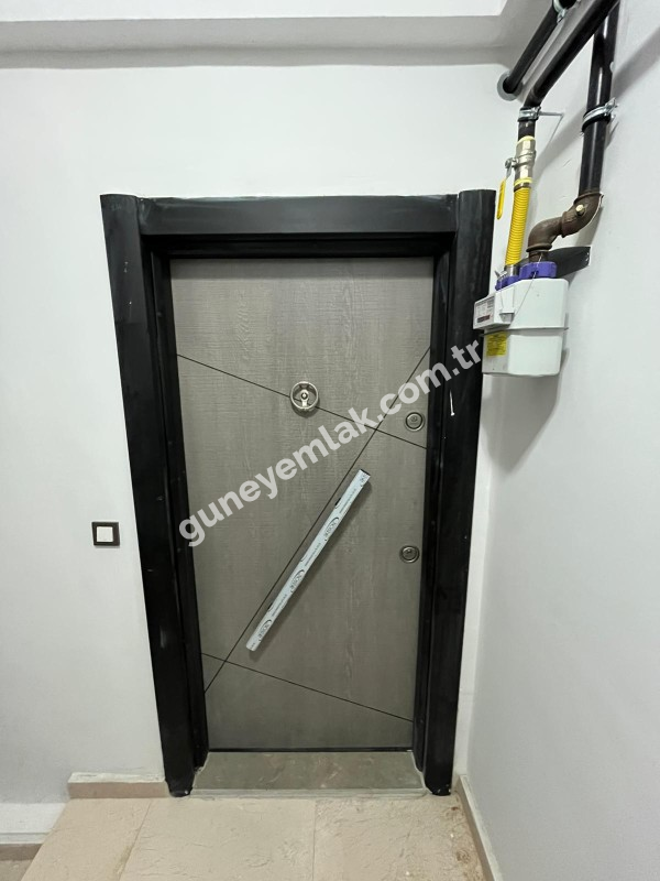 ŞEYH EDEBALİ MAHALLESİNDE SIFIR AİLE APARTI