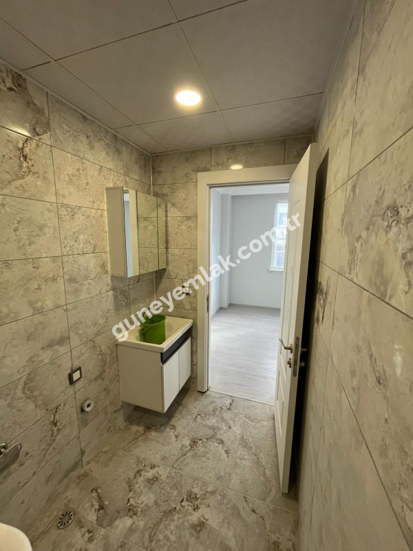 ŞEYH EDEBALİ MAHALLESİNDE SIFIR AİLE APARTI