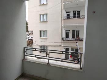 GÜVENAY - ÇORUM GÜLABİBEY MAH. ATA CADDESİ ÜZERİ SATILIK 3+1 SATILIK DAİRE