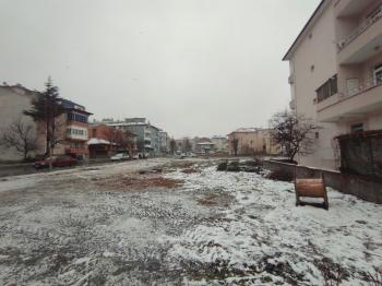 GÜVENAY - ÇORUM KALE MAH. AŞIKLAR TEPESİ CİVARI  382 M2 SATILIK KONUT ARSASI