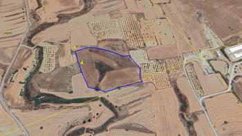 LEFKOŞA  YILMAZKÖY'DE  SATILIK TARLA