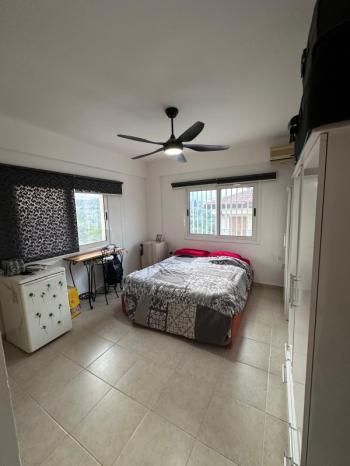 Girne'de Havuzlu sitede  Ful Eşyalı 3+1 Kiralık Daire