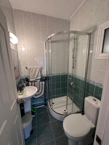 Girne'de Havuzlu sitede  Ful Eşyalı 3+1 Kiralık Daire