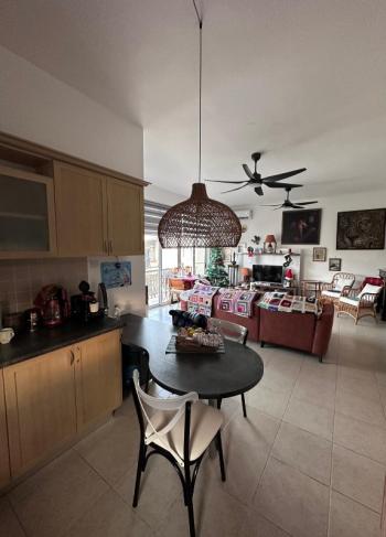 Girne'de Havuzlu sitede  Ful Eşyalı 3+1 Kiralık Daire