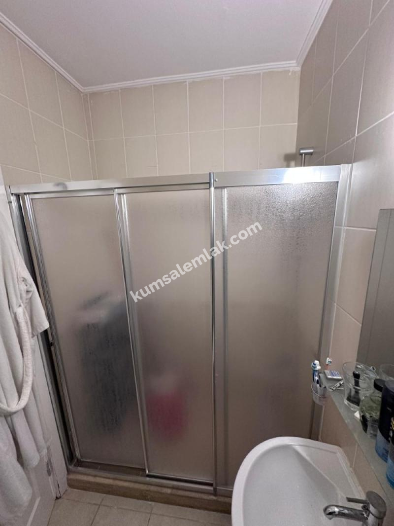 Girne'de Havuzlu sitede  Ful Eşyalı 3+1 Kiralık Daire