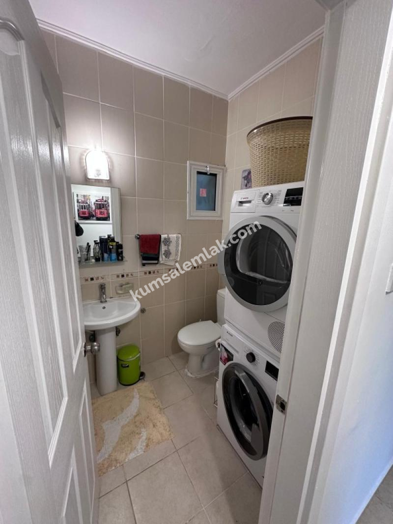 Girne'de Havuzlu sitede  Ful Eşyalı 3+1 Kiralık Daire