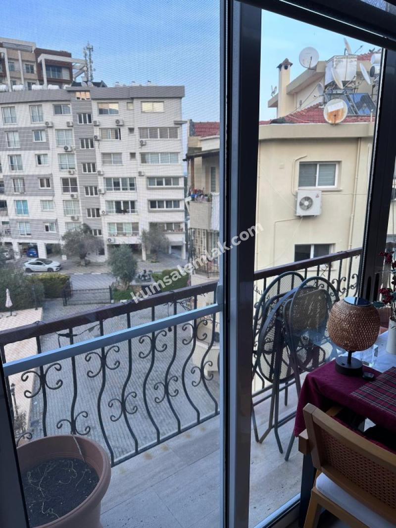 Girne'de Havuzlu sitede  Ful Eşyalı 3+1 Kiralık Daire