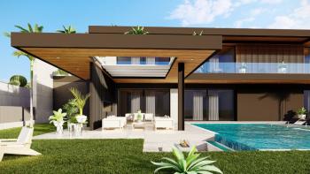 Kıbrıs Girne Çatalköy'de Eşsiz Konuma Sahip Denize Sıfır Satılık 6+1 Lüks Villa