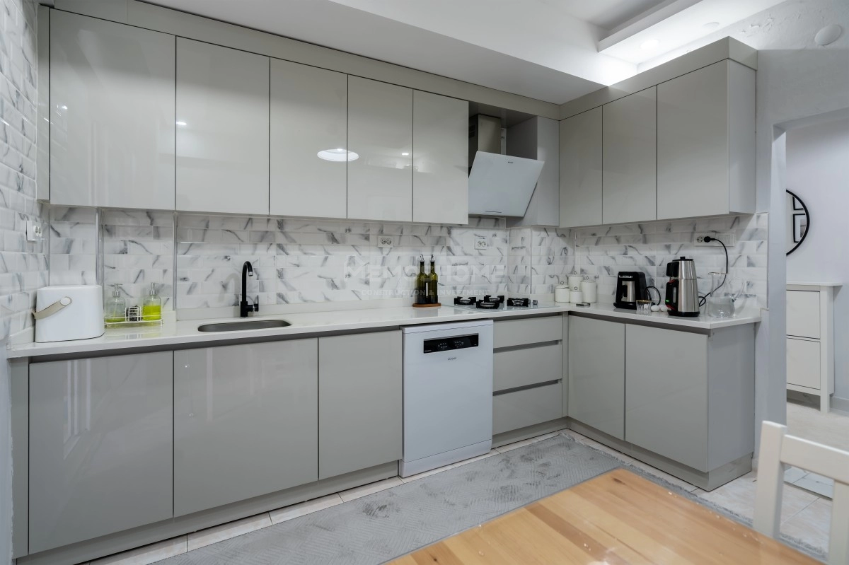 Geräumige 2+1 Wohnung Zentrale Cikcilli