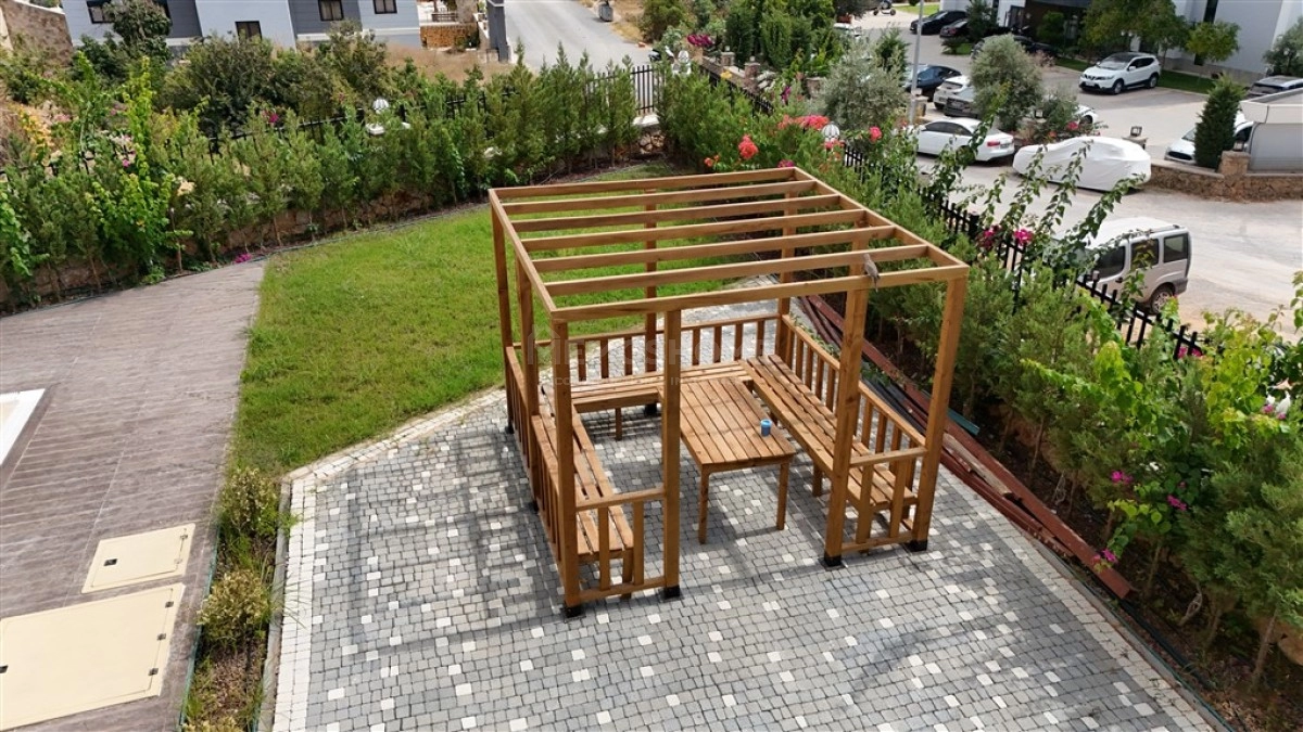 Neue 1+1 Wohnung Capitol Palace