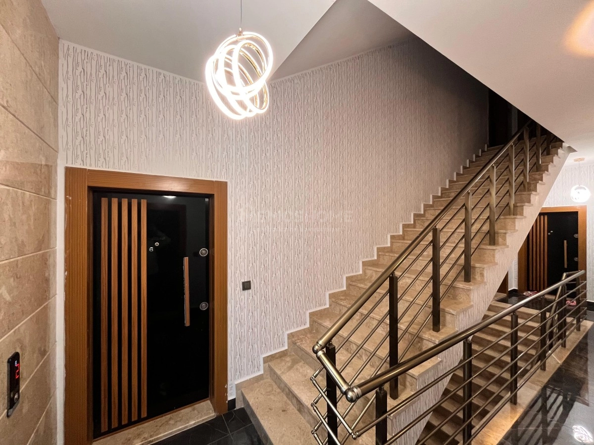 Neue 1+1 Wohnung Capitol Palace