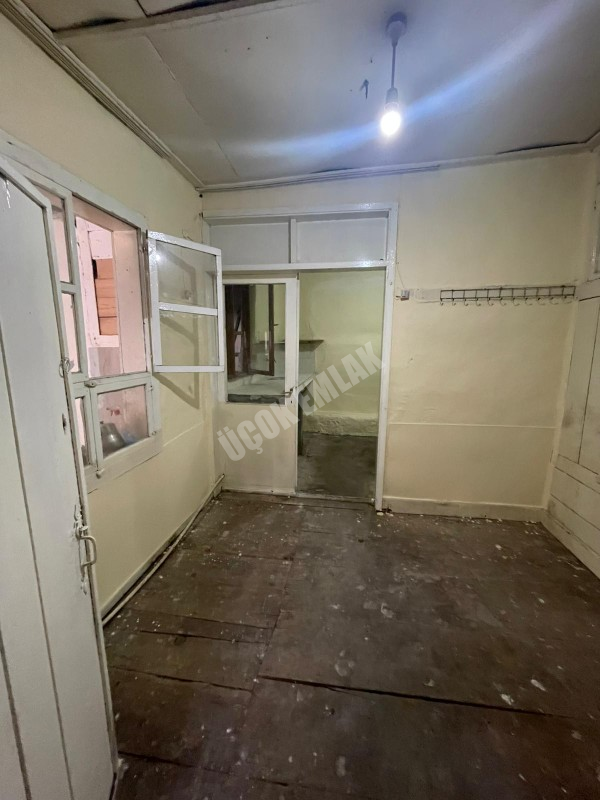 AFYON ÜÇOK EMLAKTAN SÜMER MAH 3+1 75M² MÜSTAKİL EV 