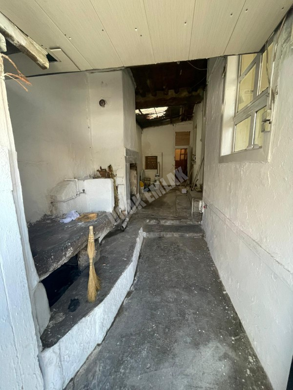 AFYON ÜÇOK EMLAKTAN SÜMER MAH 3+1 75M² MÜSTAKİL EV 