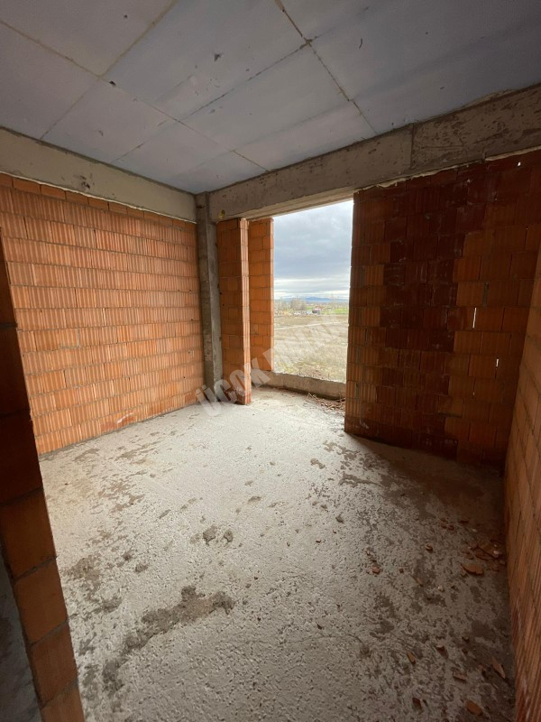 AFYON ÜÇOK EMLAKTAN ALİ İHSAN PAŞA  MAH SATILIK SIFIR LÜX 3+1 DAİRELER