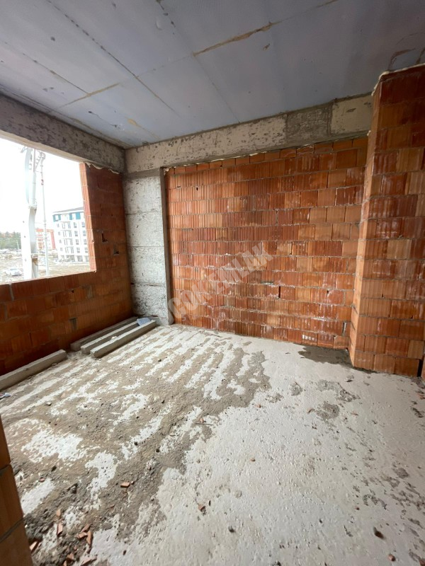 AFYON ÜÇOK EMLAKTAN ALİ İHSAN PAŞA  MAH SATILIK SIFIR LÜX 3+1 DAİRELER