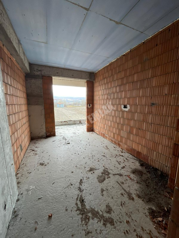 AFYON ÜÇOK EMLAKTAN ALİ İHSAN PAŞA  MAH SATILIK SIFIR LÜX 3+1 DAİRELER