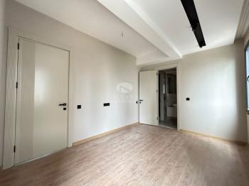 ALYANS'TAN MEZİTLİ'NİN EN NEZİH SEMTİNDE DAĞ MANZARALI 2+1