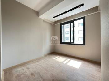 ALYANS'TAN MEZİTLİ'NİN EN NEZİH SEMTİNDE DAĞ MANZARALI 2+1