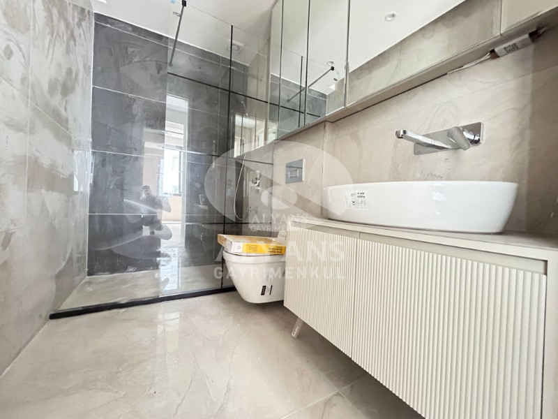 ALYANS'TAN MEZİTLİ'NİN EN NEZİH SEMTİNDE DAĞ MANZARALI 2+1