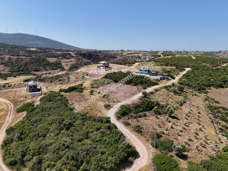 Didim Seyrantepe'de Manzaralı, İmarlı 590m² Arsa