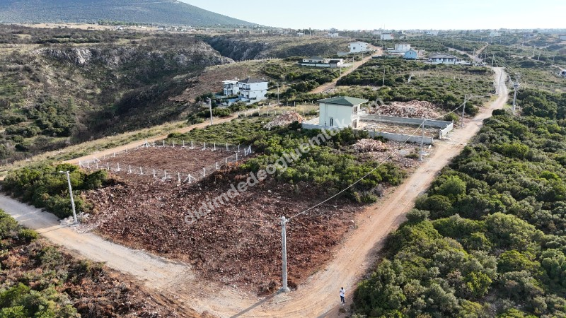 Didim Seyrantepe'de Manzaralı, İmarlı 590m² Arsa