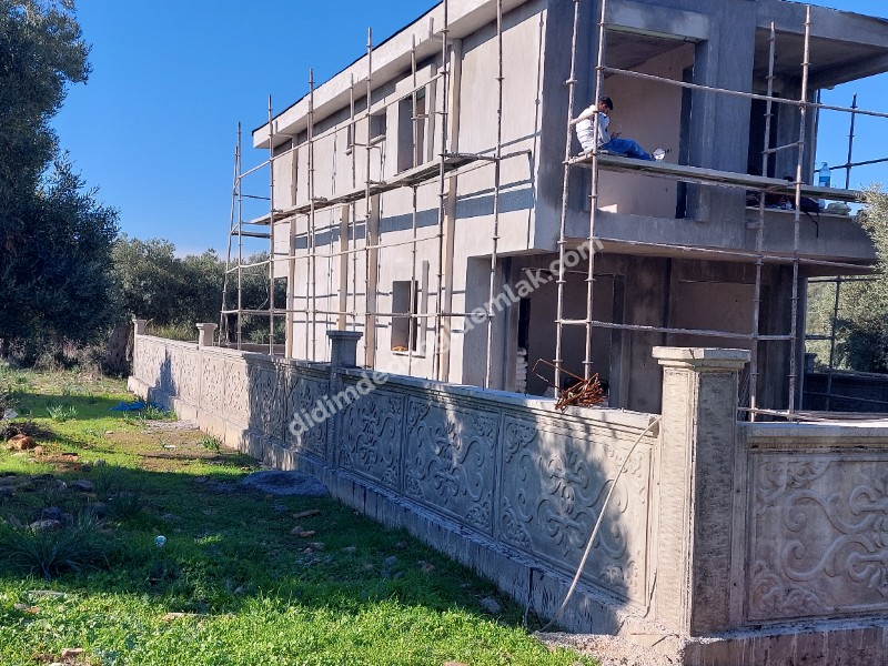 Didim Akyeniköy'de 300m² İmarlı Villa Arsası