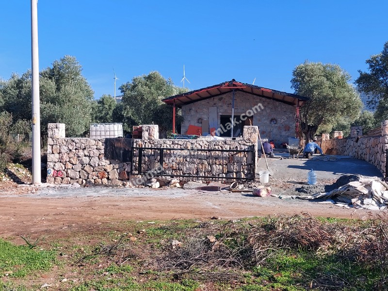 Didim Akyeniköy'de 300m² İmarlı Villa Arsası