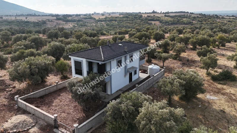 Didim Akyeniköy'de 300m² İmarlı Villa Arsası