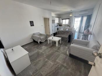 Lefkoşa Gönyeli'de Full Eşyalı AYLIK ÖDEMELİ Kiralık  2+1 Daire 