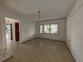 Mete Dinlence Sitesi’nde Köşe Konumlu Yazlık | Didim’de Satılık Yazlık (3+1, Terasta Deniz Manzarası)