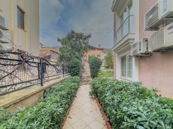 Marmaris İçmeler’de Havuzlu Butik Binada Eşyalı 2+1 Dubleks