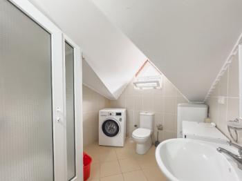 Marmaris İçmeler’de Havuzlu Butik Binada Eşyalı 2+1 Dubleks