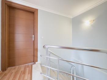 Marmaris İçmeler’de Havuzlu Butik Binada Eşyalı 2+1 Dubleks