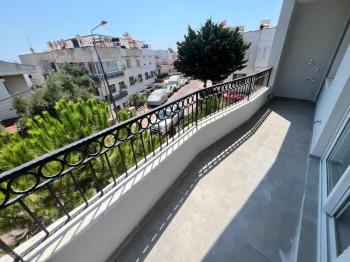 Didim Çamlık Mahallesi Altınkum’a 50 m Satılık 2+1 Lüks Daire