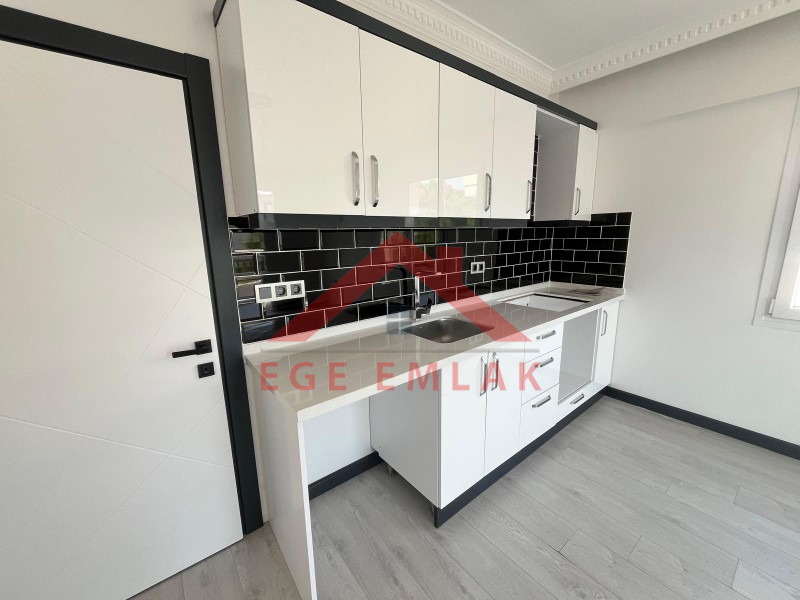 Didim Çamlık Mahallesi Altınkum’a 50 m Satılık 2+1 Lüks Daire