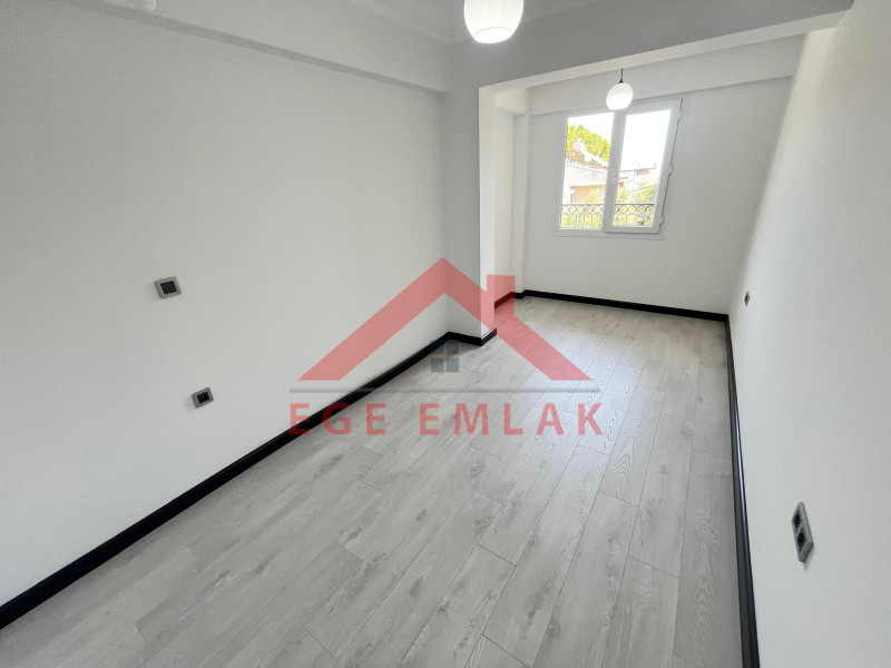 Didim Çamlık Mahallesi Altınkum’a 50 m Satılık 2+1 Lüks Daire