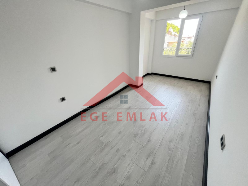 Didim Çamlık Mahallesi Altınkum’a 50 m Satılık 2+1 Lüks Daire
