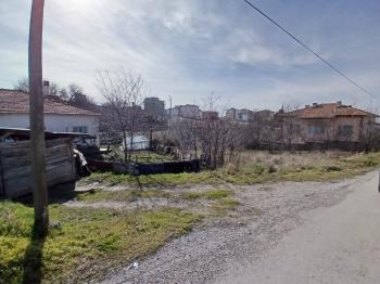 GÜVENAY - ÇORUM BAHÇELİEVLERDE SATILIK 3 KAT KONUT İMARLI ARSA