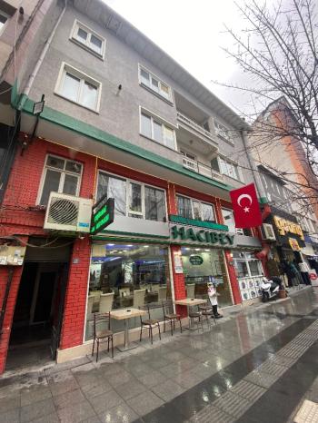 GÜVENAY - ÇEPNİ MAH. İNÖNÜ CADDESİ ÜZERİ KOMPLE SATILIK BİNA 