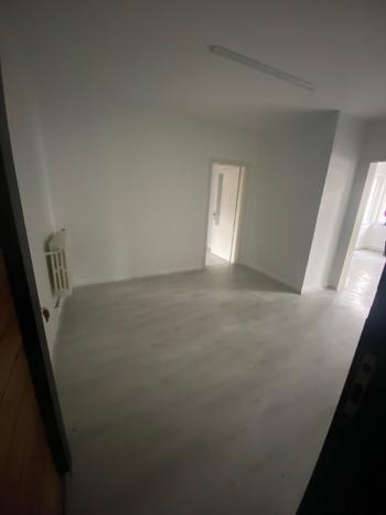 GÜVENAY - ÇEPNİ MAH. İNÖNÜ CADDESİ ÜZERİ KOMPLE SATILIK BİNA 