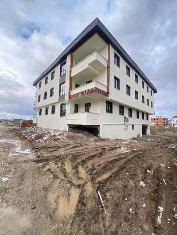 GÜVENAY ÇORUM ÇEPNİ MAH. KENTPARK 2+1 FARKLI CEPHELERDE SATILIK DAİRE 