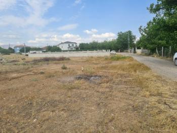 NİĞDE  BAHÇELİ DE 2 ADET yanyana satılık