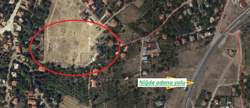 NİĞDE  BAHÇELİ DE 2 ADET yanyana  satılık